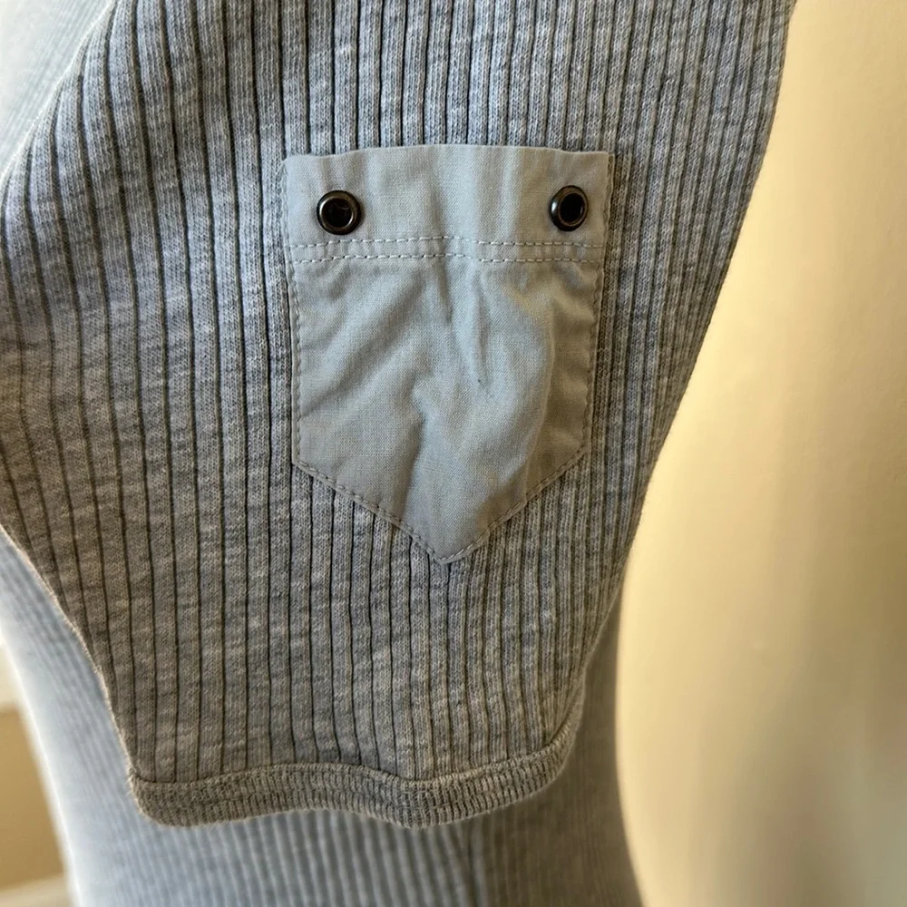 Ralph Lauren Polo Jeans Ribbed Tee with Pocket on Sleeve - Picture 8 of 13